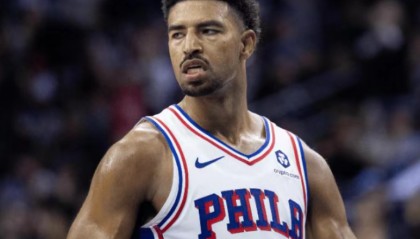 安卓下载-拒28分逆转！76人送篮网成东部50败第2队 格莱姆斯28+8赛季最高