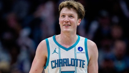 安卓下载-本赛季三分命中数Top10：克尼佩尔独一档 东契奇第二&amp;三球第三