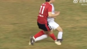 安卓下载-三镇官方：王毅左踝关节距腓前韧带支持带损伤，康复时间2-4周